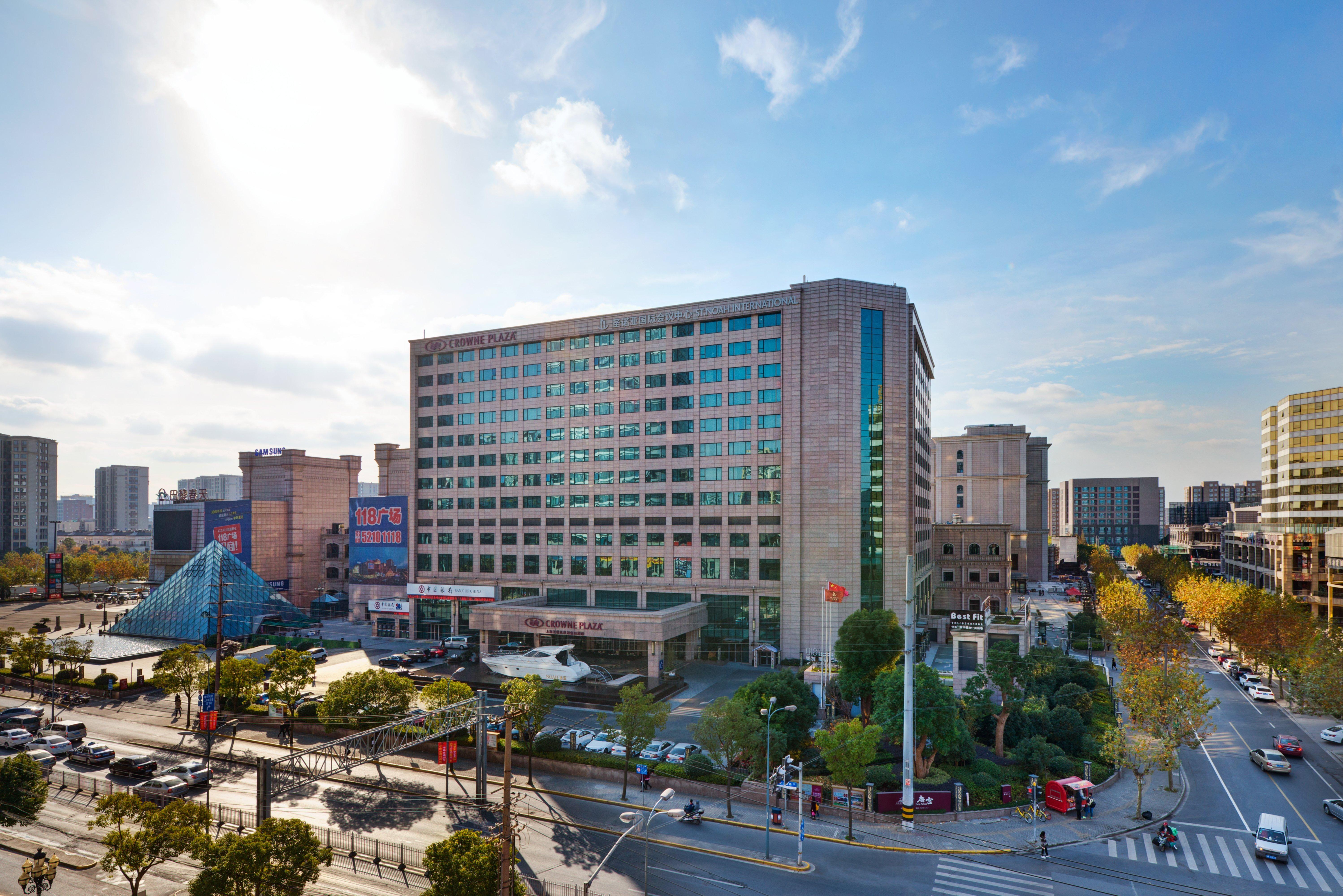 Crowne Plaza Shanghai Noah Square By Ihg Hotell Exteriör bild