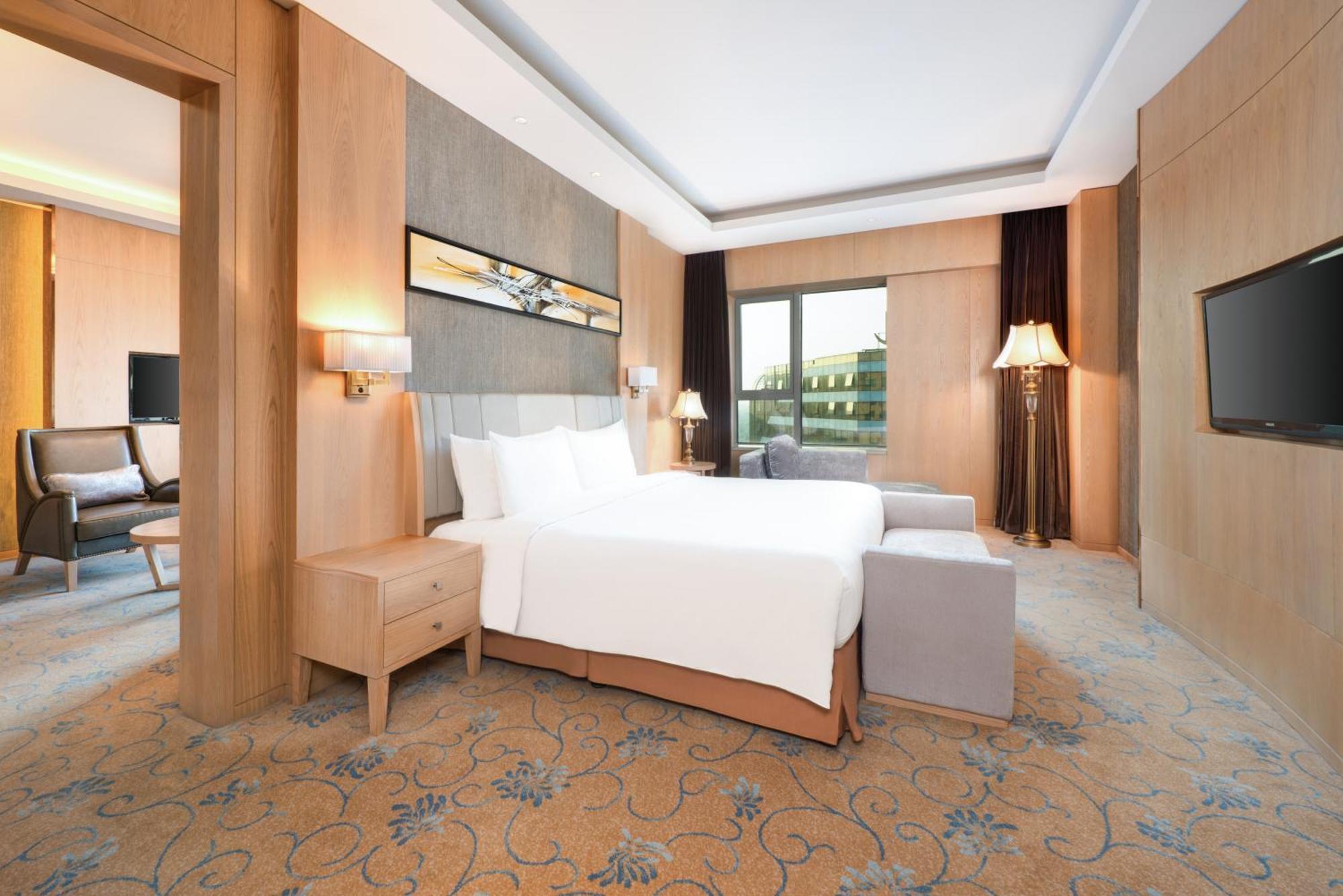 Crowne Plaza Shanghai Noah Square By Ihg Hotell Exteriör bild